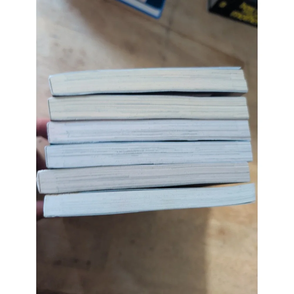 Heterogenia Linguistico, 1-6 Lot : An Introduction to Interspecies Linguistics